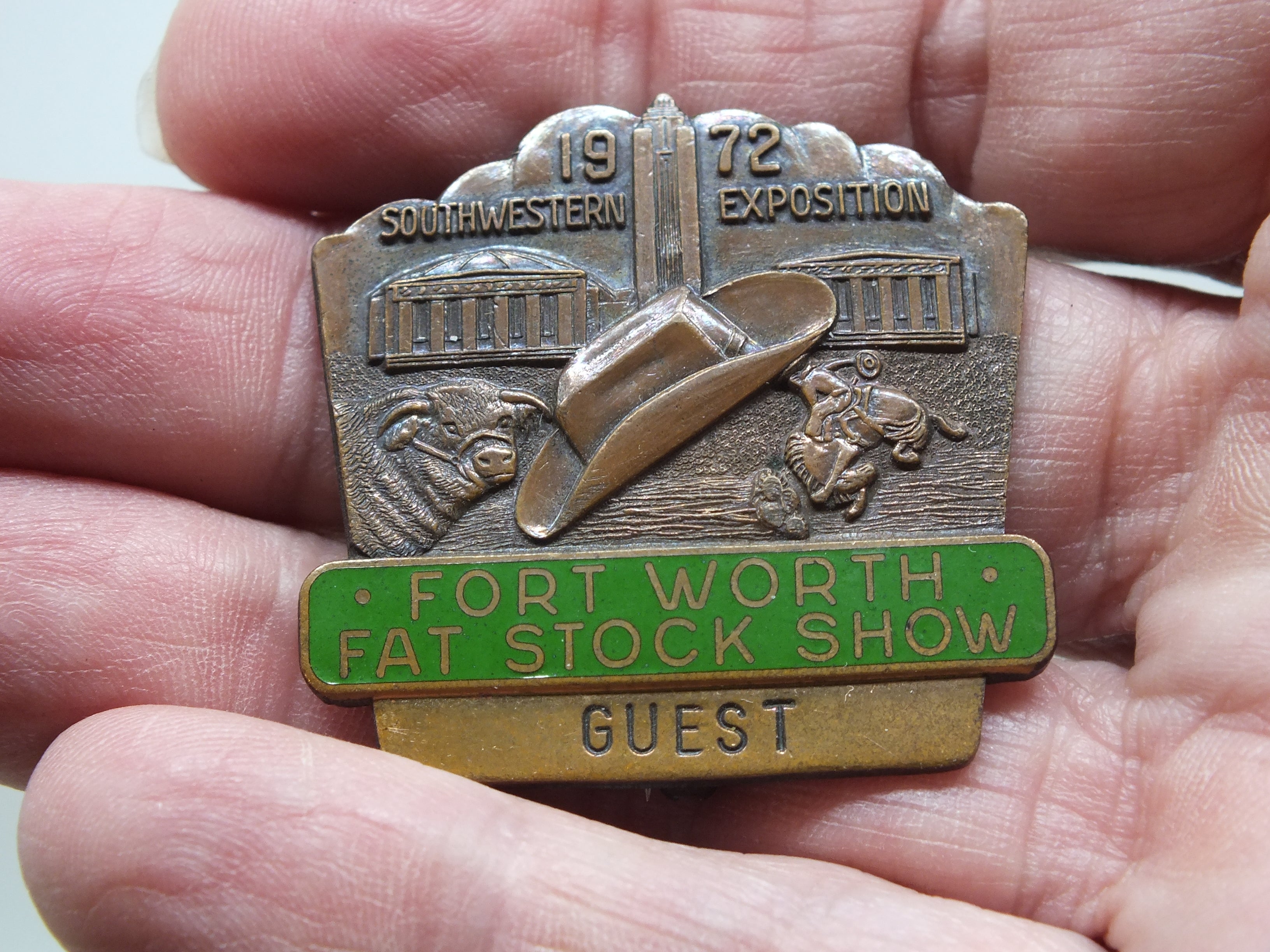 Fort Worth Fat Stock Show Badge 1972 Plane Antiques fort-worth-fat-stock-show-badge-1972-plane-antiques